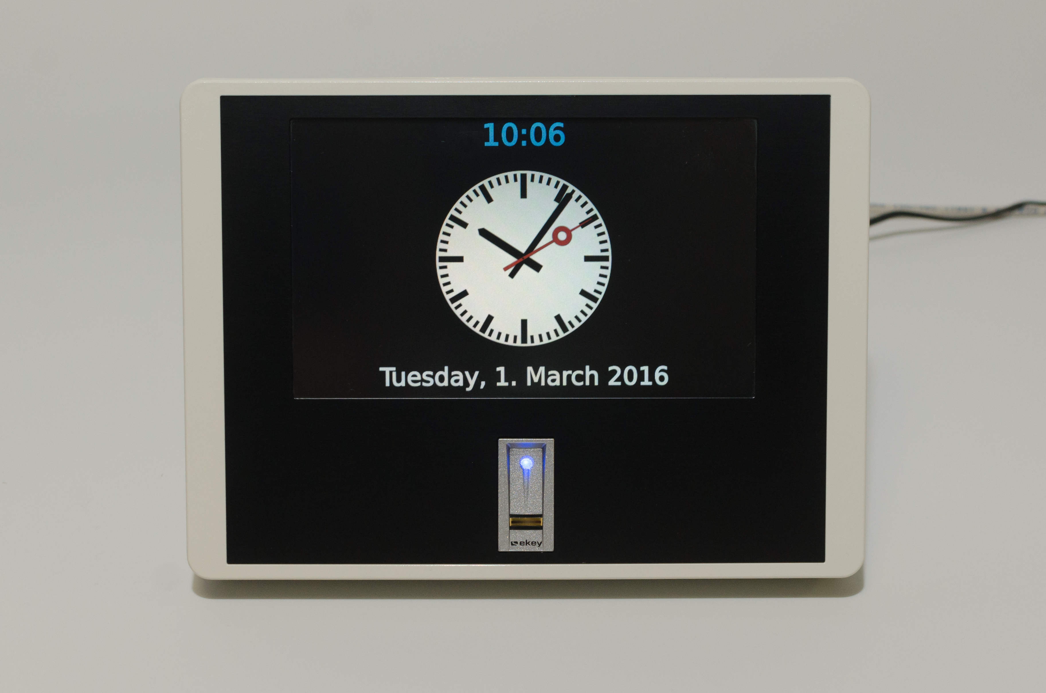 Big TIK2 time and attendance terminal with fingerprint reader
